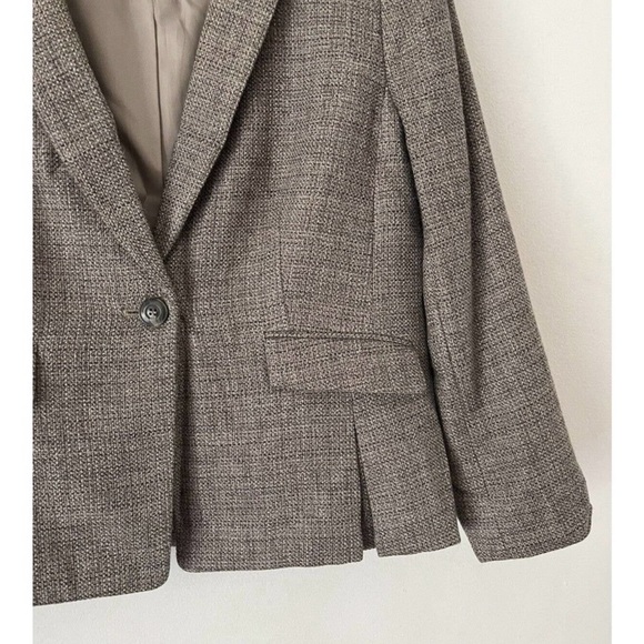 Talbots Light Gray Wool Blend Single Button Fitted Blazer Women’s Size 10P - Picture 4 of 7